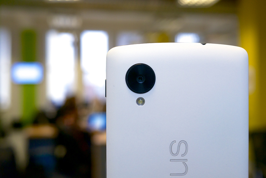 Nexus 5 white