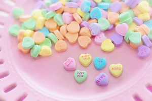 sweet candy conversation hearts for the nexus 5x